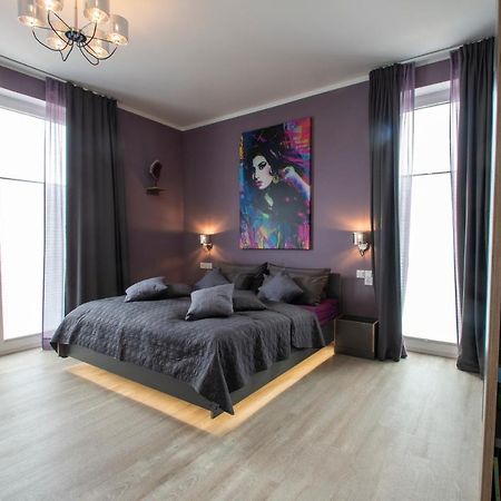 Albert-Inn-Glowe - Barrierefrei & 3 Schlafzimmer & Coworking & Strandkorb-Saisonal & Sauna Im Haus & Fahrraeder Exteriör bild
