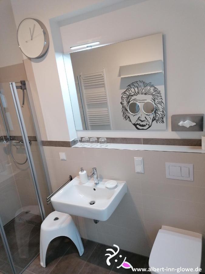 Albert-Inn-Glowe - Barrierefrei & 3 Schlafzimmer & Coworking & Strandkorb-Saisonal & Sauna Im Haus & Fahrraeder Exteriör bild