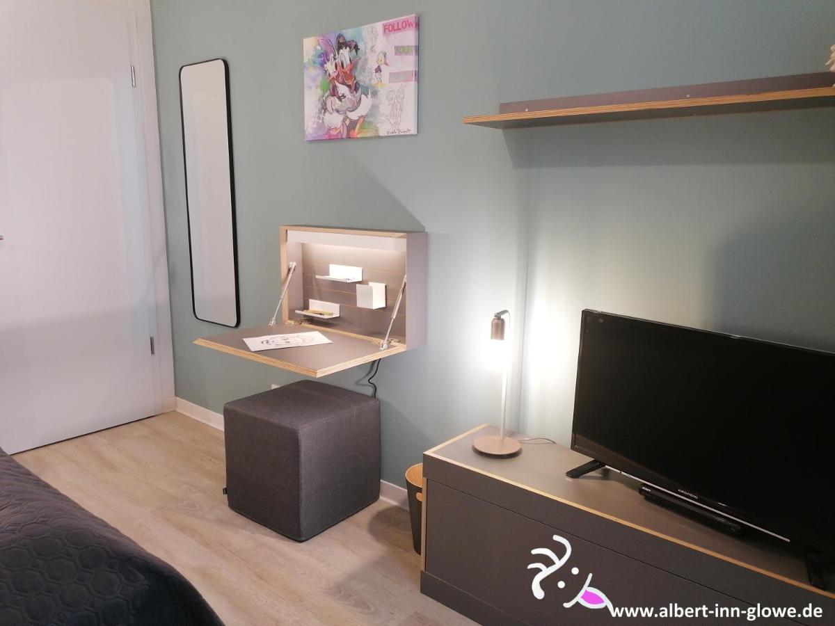 Albert-Inn-Glowe - Barrierefrei & 3 Schlafzimmer & Coworking & Strandkorb-Saisonal & Sauna Im Haus & Fahrraeder Exteriör bild