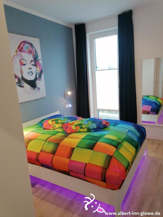 Albert-Inn-Glowe - Barrierefrei & 3 Schlafzimmer & Coworking & Strandkorb-Saisonal & Sauna Im Haus & Fahrraeder Exteriör bild